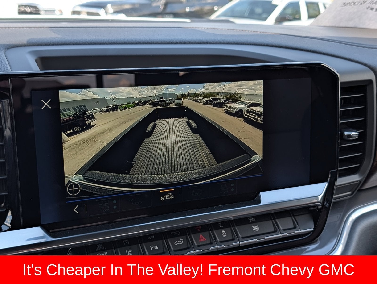 2026 Chevrolet Silverado 3500HD High Country - Photo 35