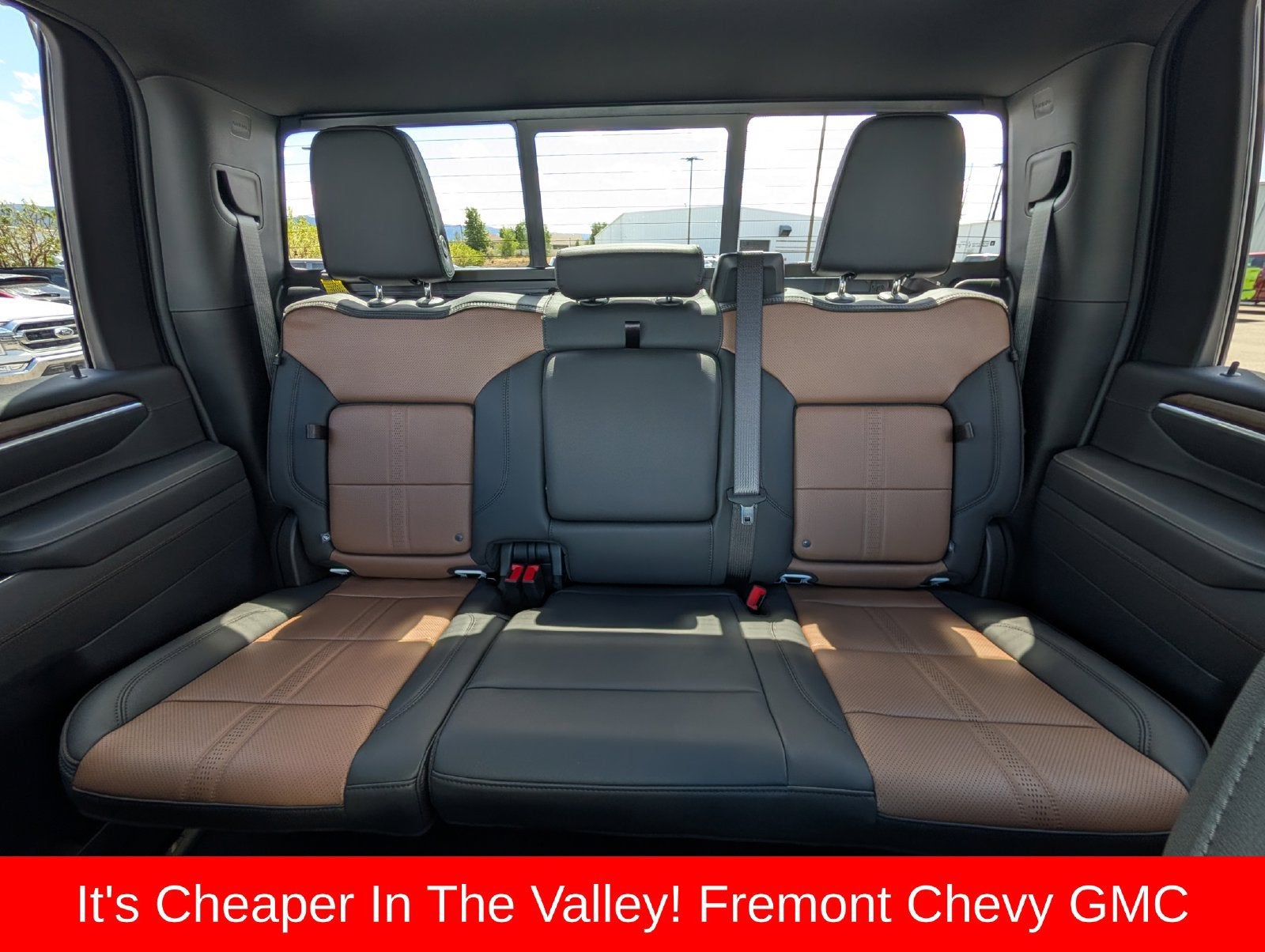 2026 Chevrolet Silverado 3500HD High Country - Photo 40