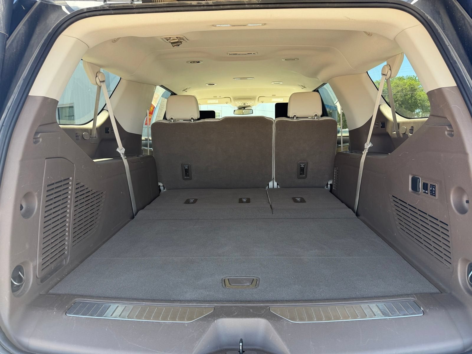 2023 GMC Yukon XL Denali - Photo 10