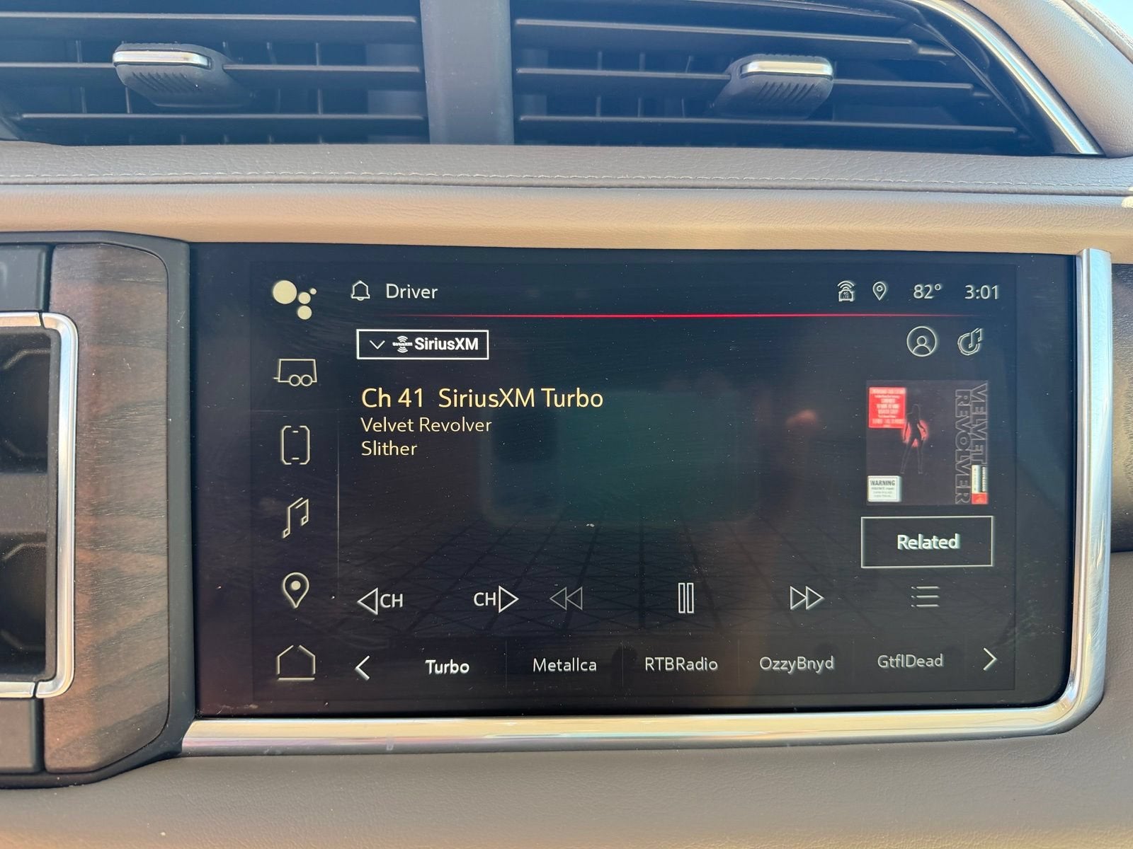 2023 GMC Yukon XL Denali - Photo 36