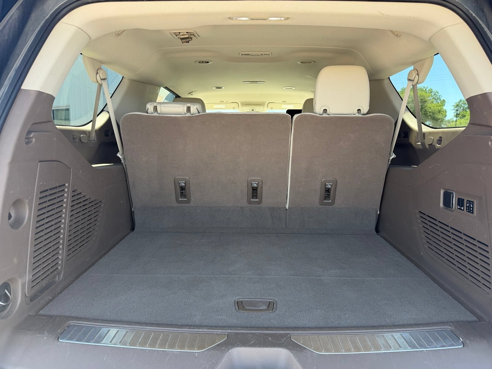 2023 GMC Yukon XL Denali - Photo 7