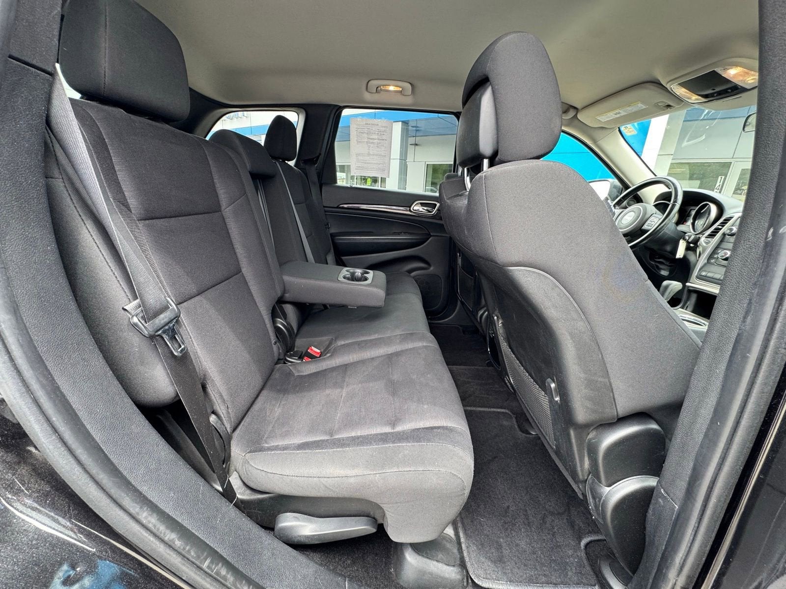2011 Jeep Grand Cherokee Laredo - Photo 30