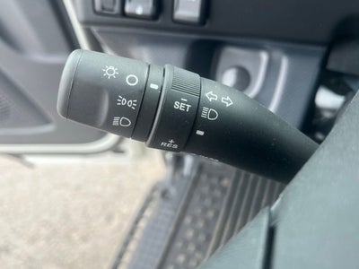 2025 Chevrolet Low Cab Forward 4500 HG NA