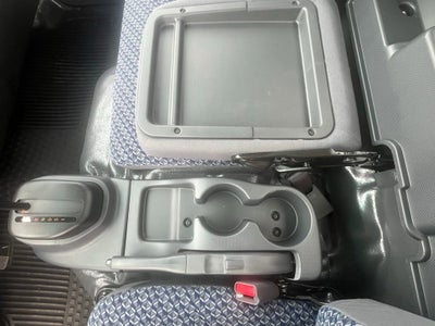 2025 Chevrolet Low Cab Forward 4500 HG NA