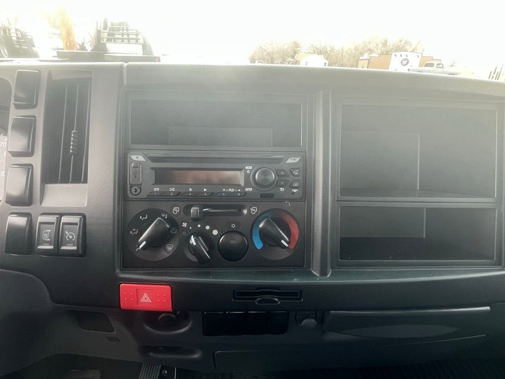 2025 Chevrolet Low Cab Forward 4500 HG NA