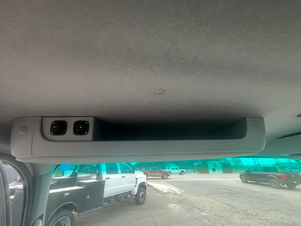 2025 Chevrolet Low Cab Forward 4500 HG NA