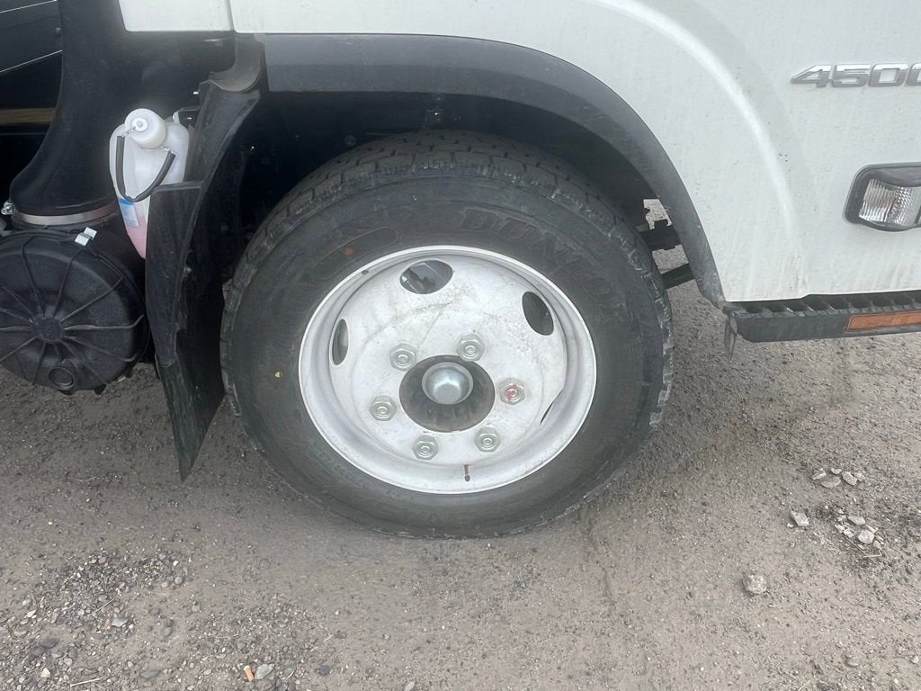 2025 Chevrolet Low Cab Forward 4500 HG NA
