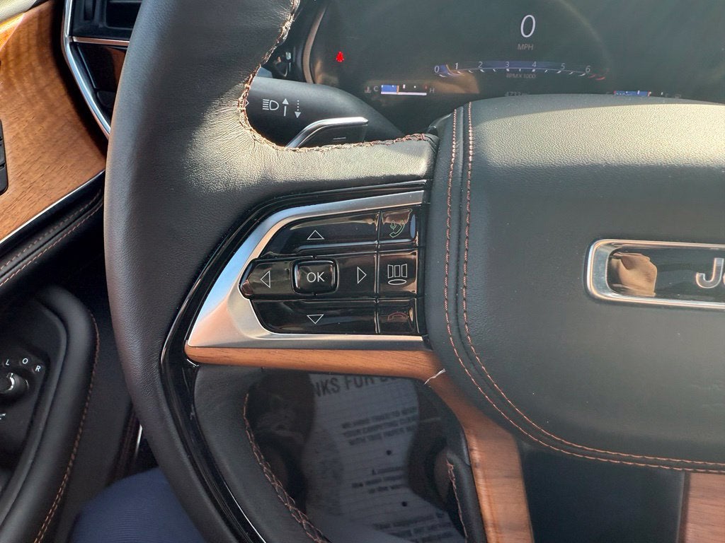 2025 Jeep Grand Cherokee Summit Reserve