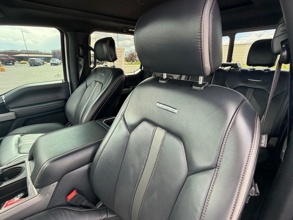 2022 Ford F-350SD Platinum