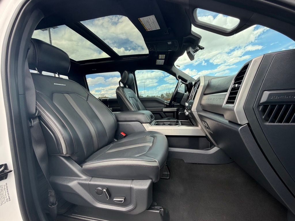 2022 Ford F-350SD Platinum