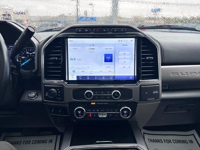 2022 Ford F-350SD Platinum