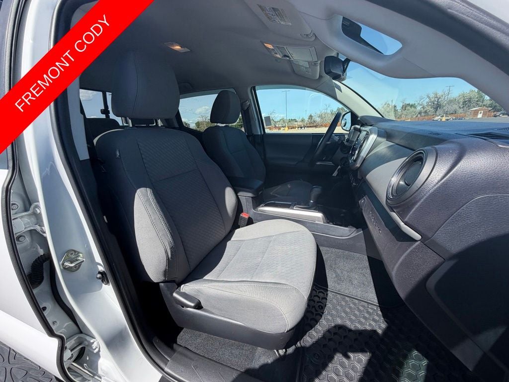 2020 Toyota Tacoma SR5 V6