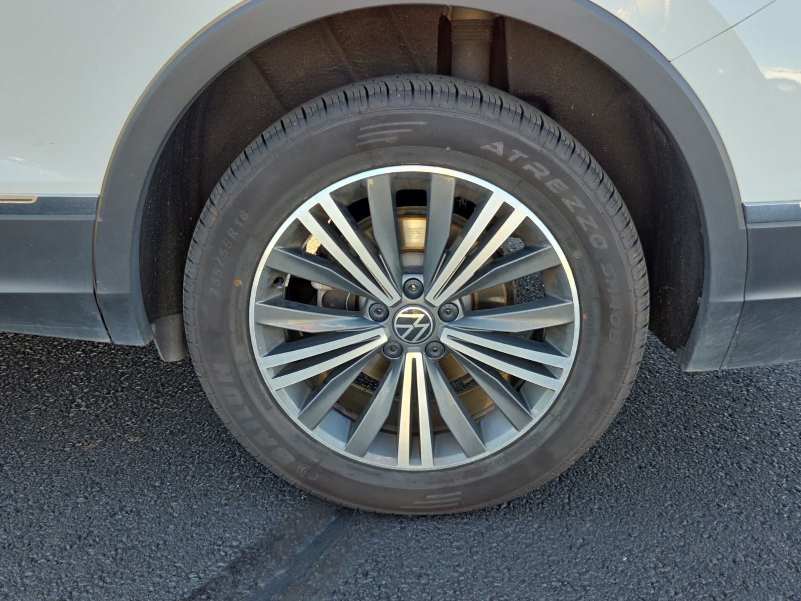 2024 Volkswagen Tiguan 2.0T Wolfsburg Edition