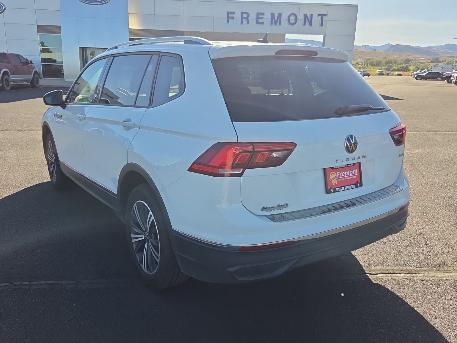 2024 Volkswagen Tiguan 2.0T Wolfsburg Edition