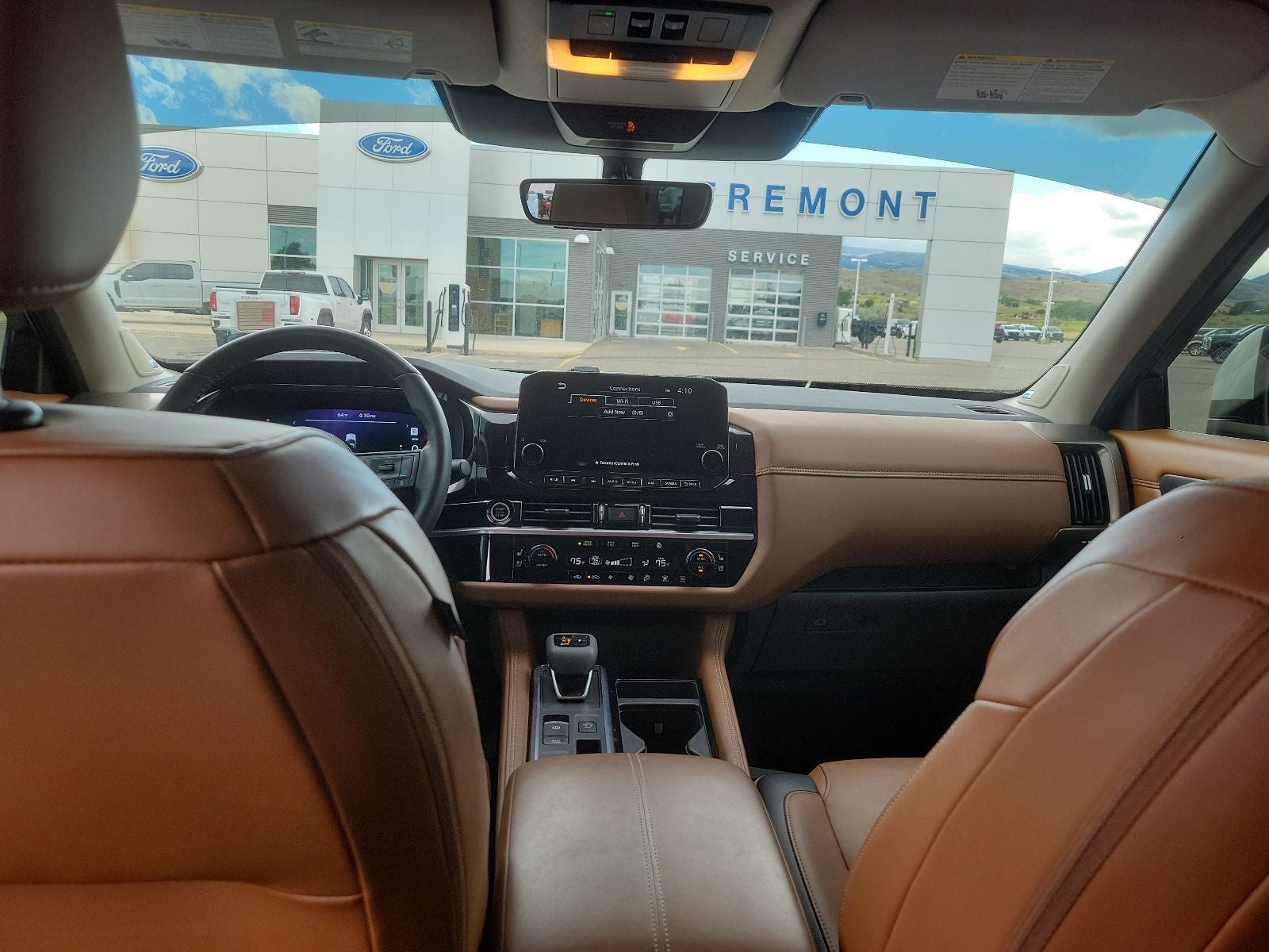 2024 Nissan Pathfinder Platinum