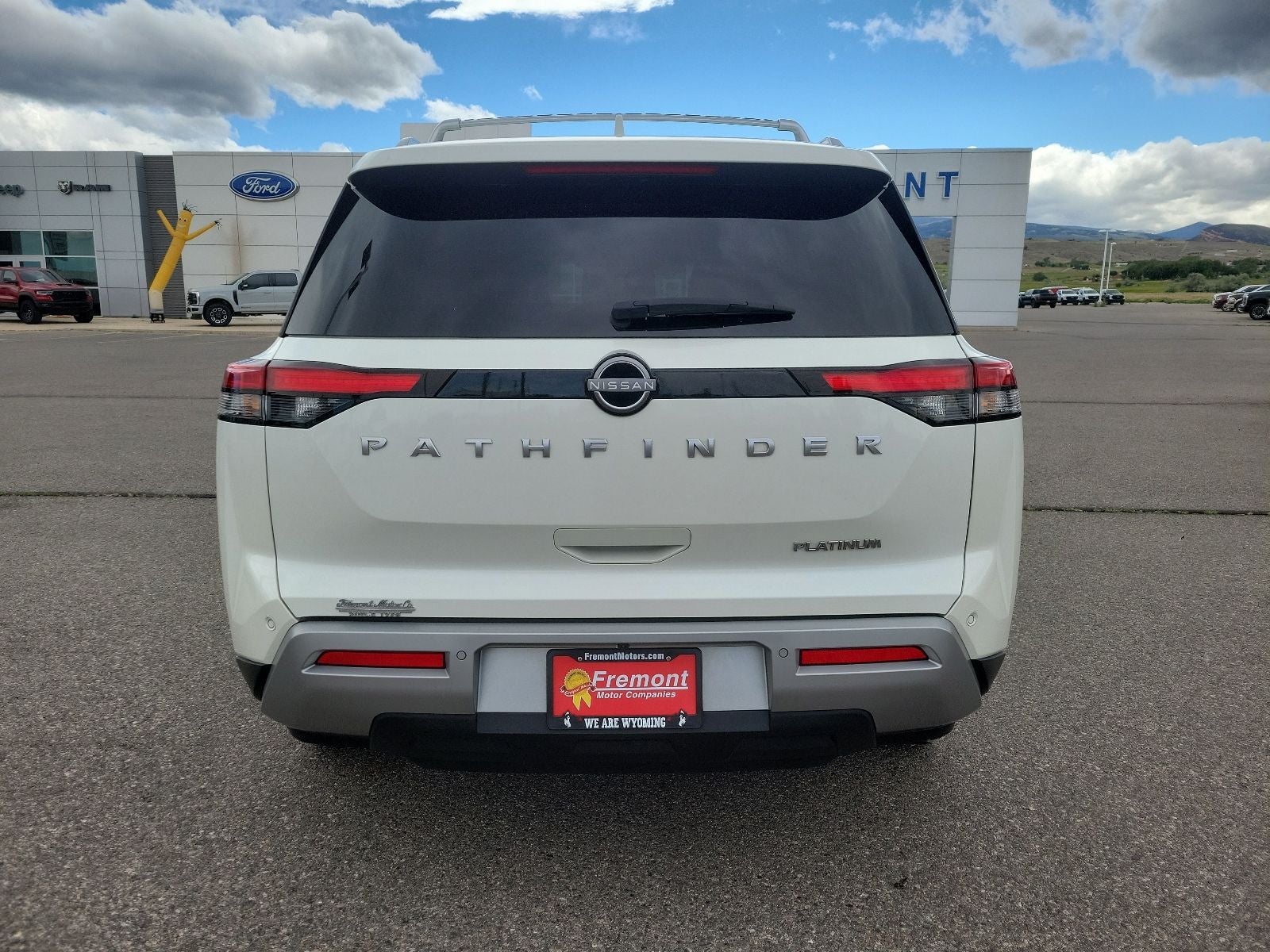 2024 Nissan Pathfinder Platinum