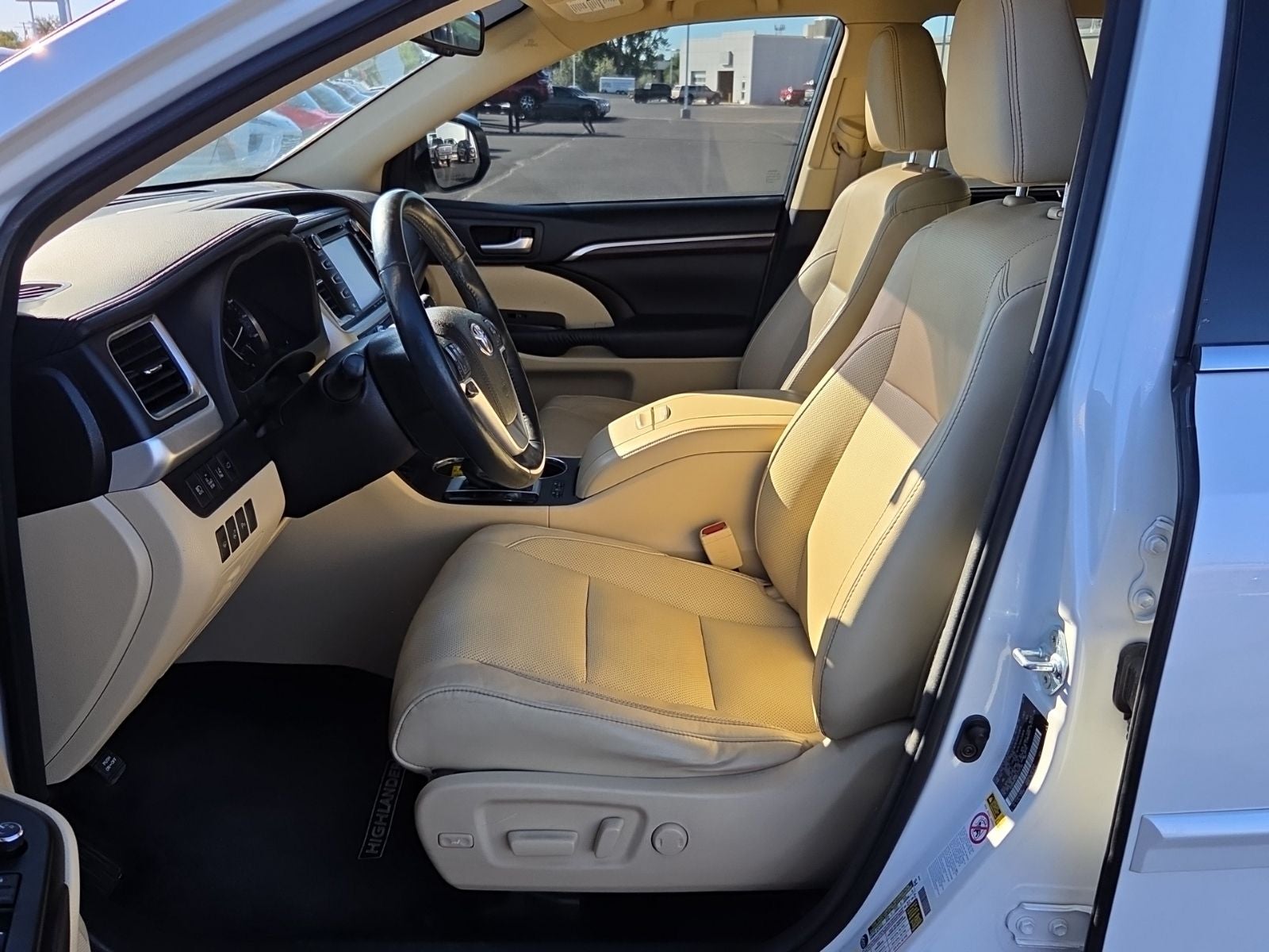 2016 Toyota Highlander Limited Platinum V6