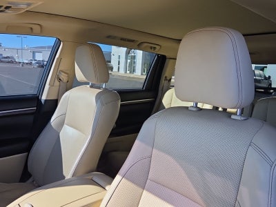 2016 Toyota Highlander Limited Platinum V6