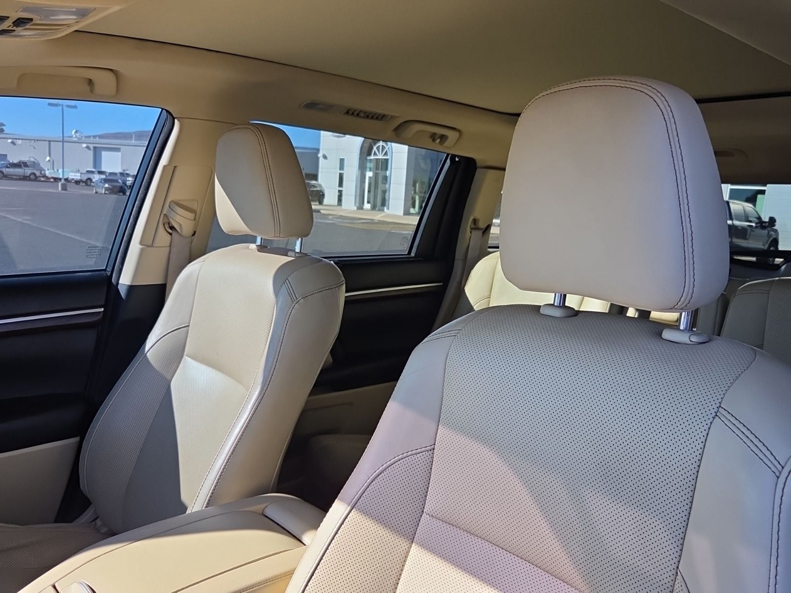 2016 Toyota Highlander Limited Platinum V6