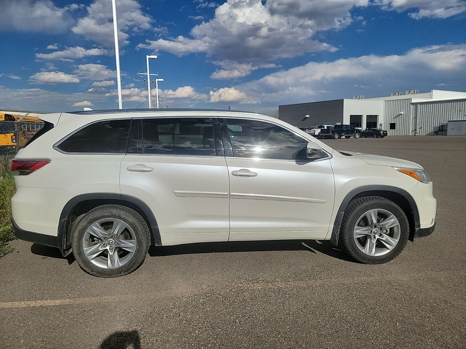 2016 Toyota Highlander Limited Platinum V6