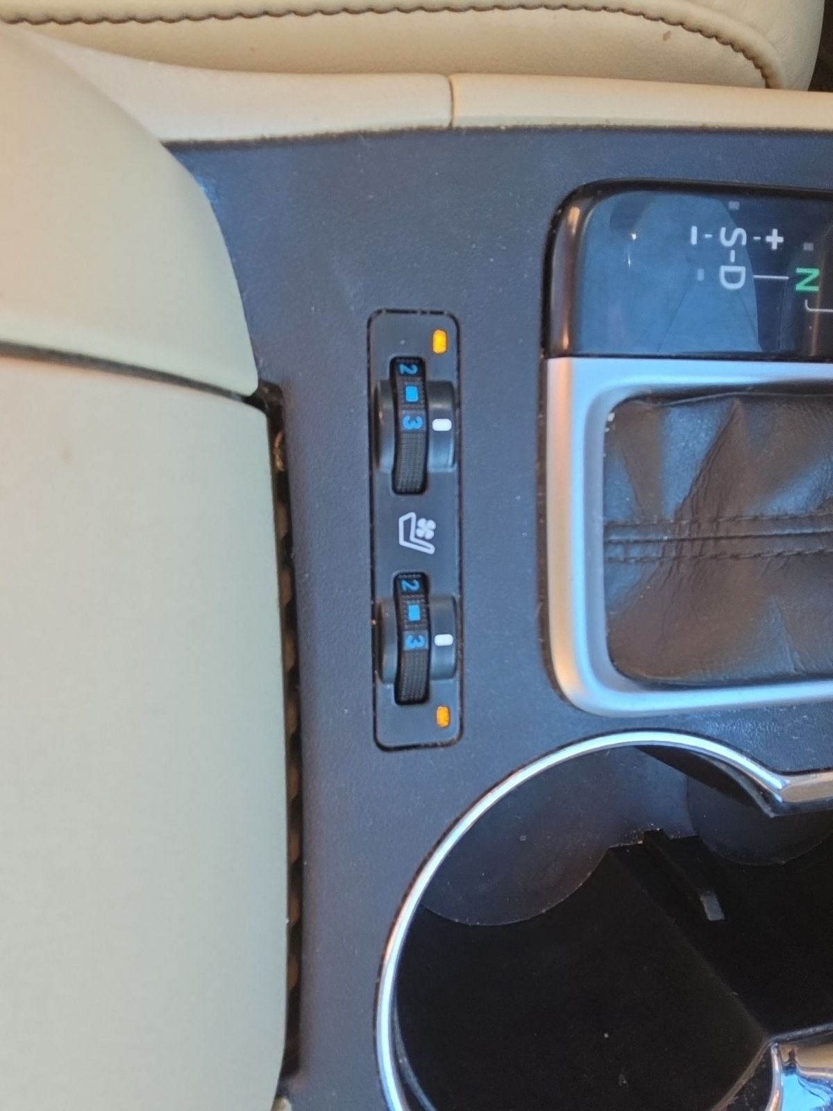 2016 Toyota Highlander Limited Platinum V6