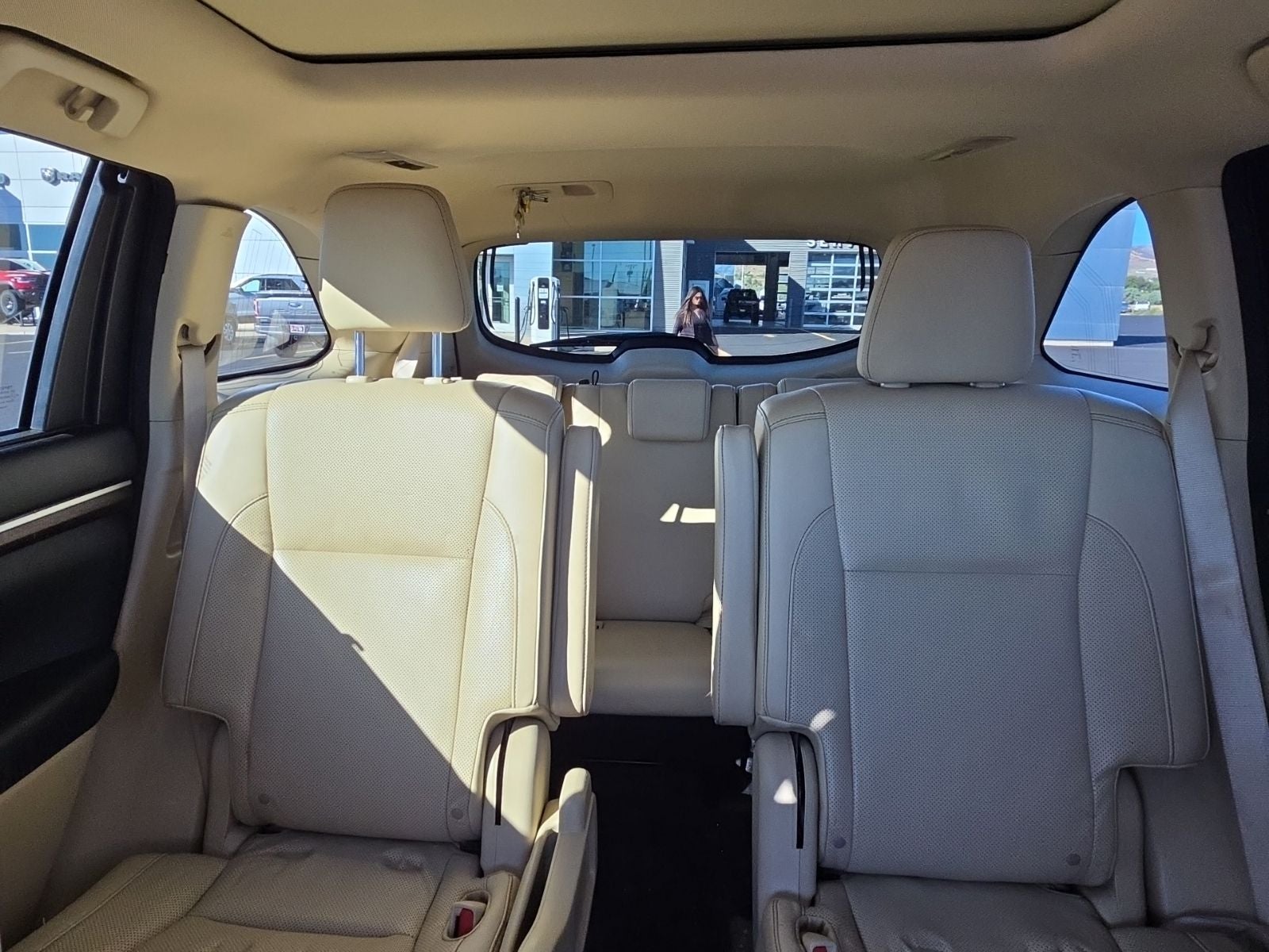 2016 Toyota Highlander Limited Platinum V6
