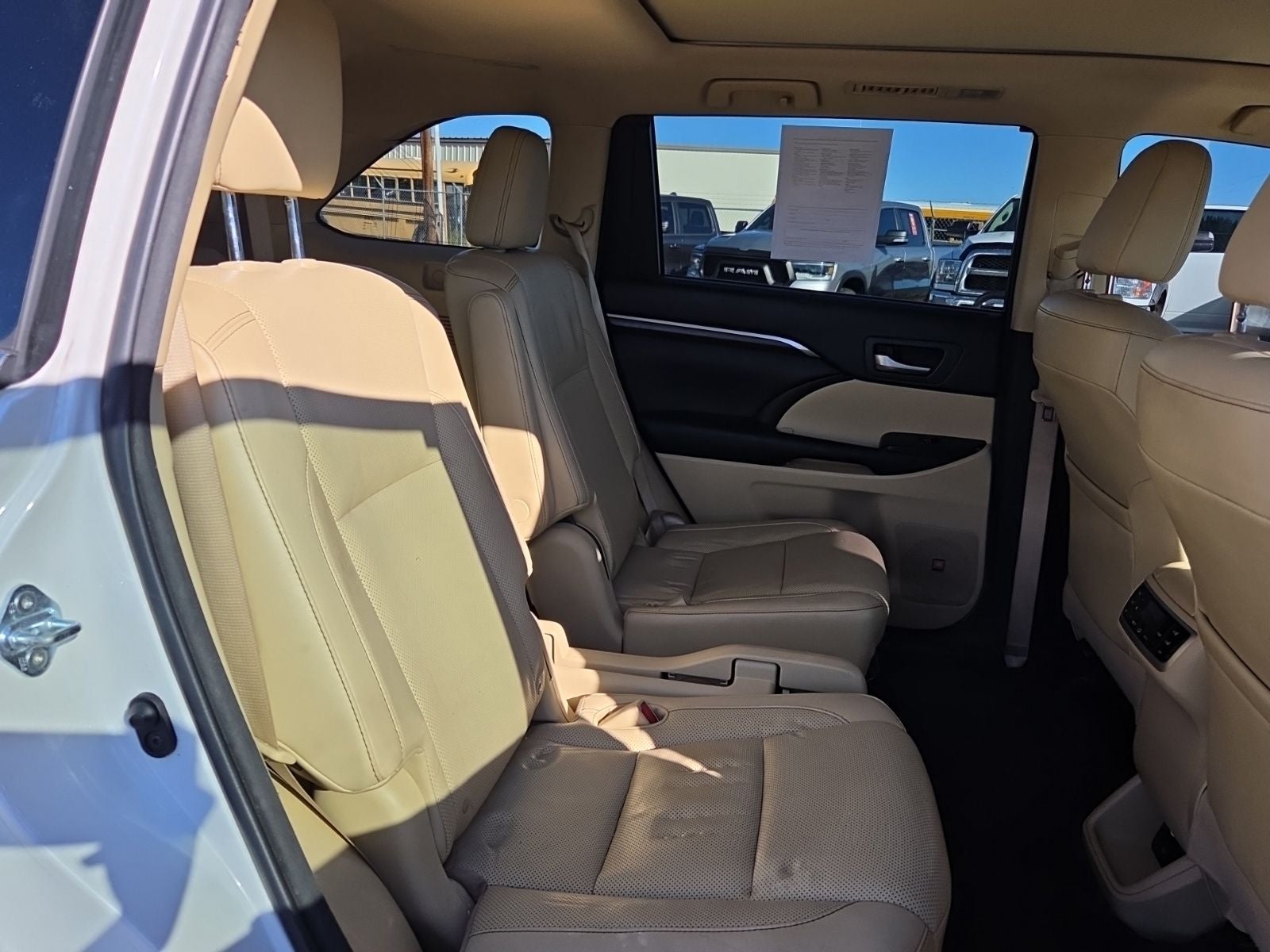 2016 Toyota Highlander Limited Platinum V6