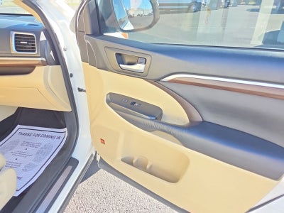 2016 Toyota Highlander Limited Platinum V6