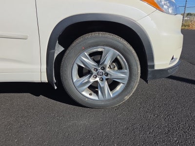 2016 Toyota Highlander Limited Platinum V6