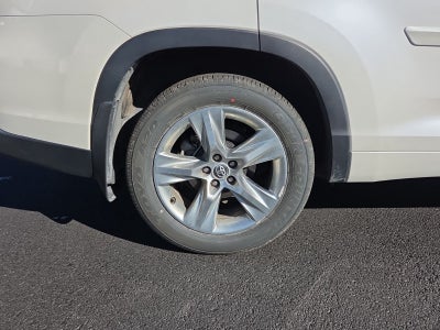 2016 Toyota Highlander Limited Platinum V6