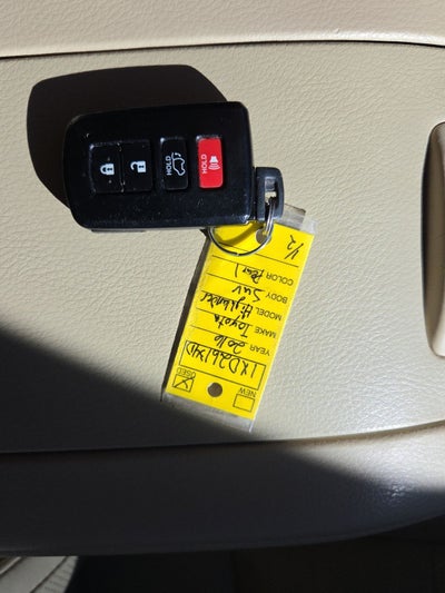 2016 Toyota Highlander Limited Platinum V6