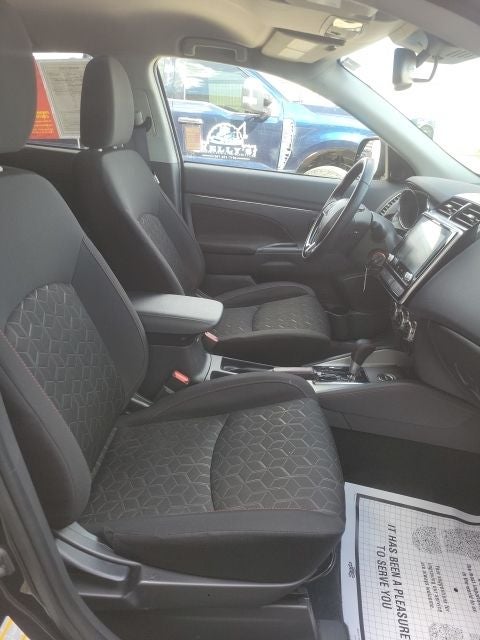 2025 Mitsubishi Outlander Sport Base
