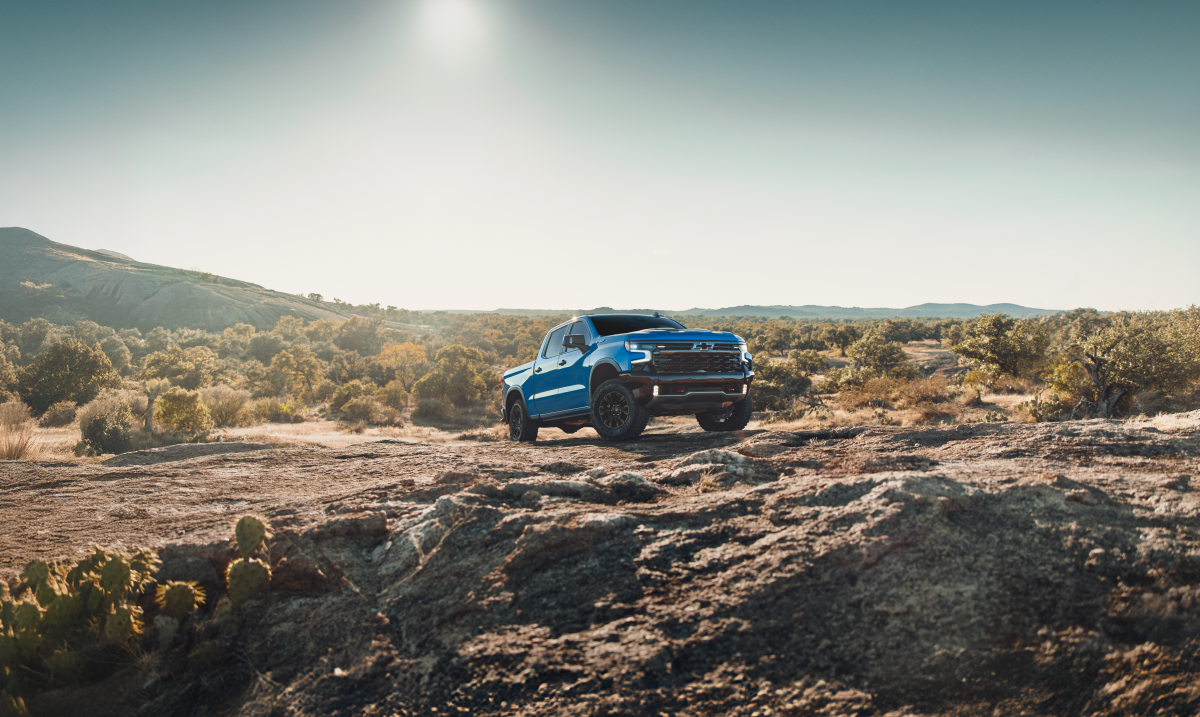 2026 Chevrolet Silverado 1500 ZR2 4X4 Off-Roading